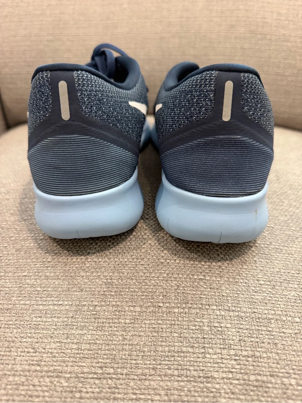 Nike men’s Navy Blue and Light Blue Knit Sneakers